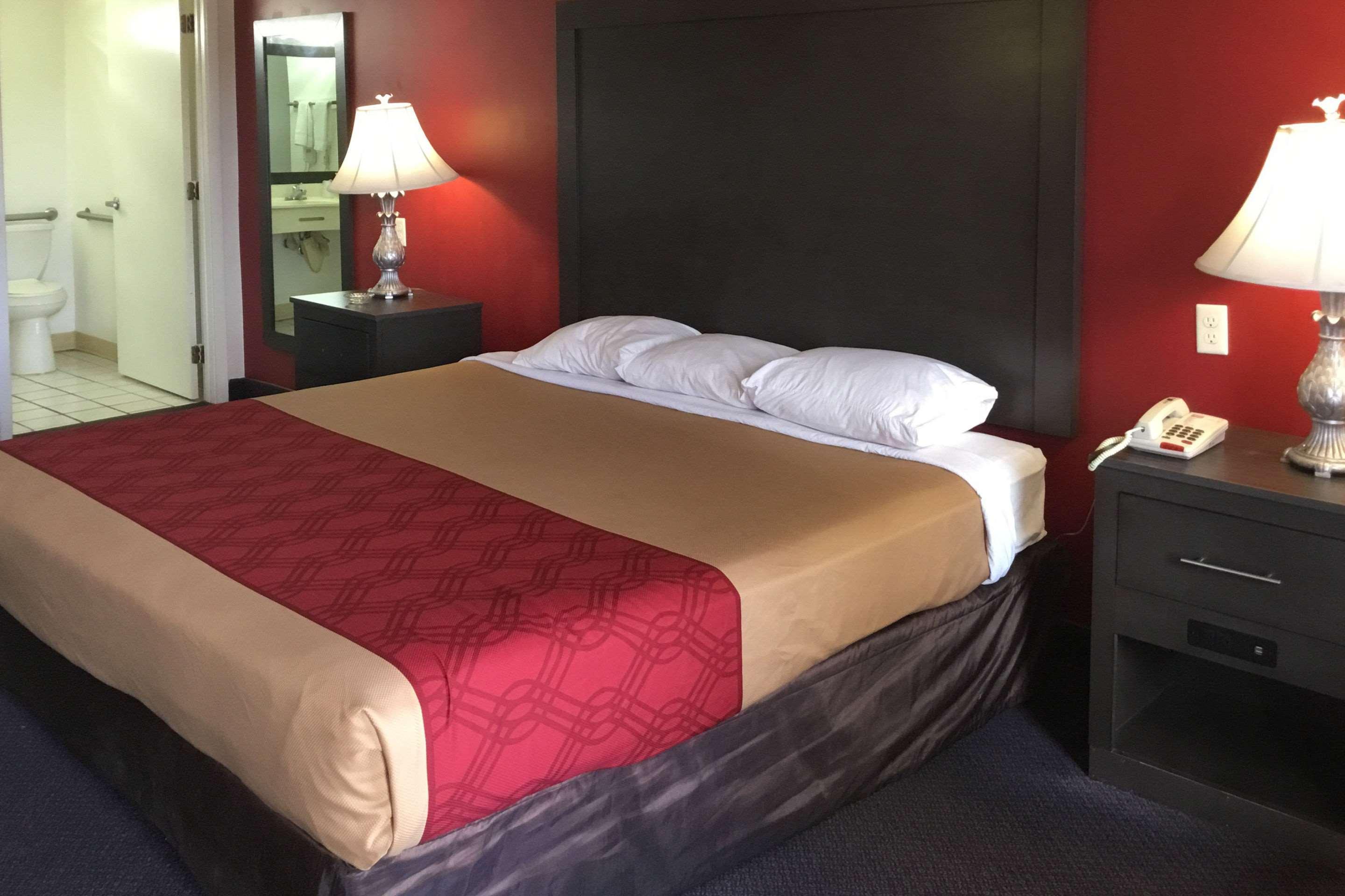 Econo Lodge Ruther Glen Extérieur photo