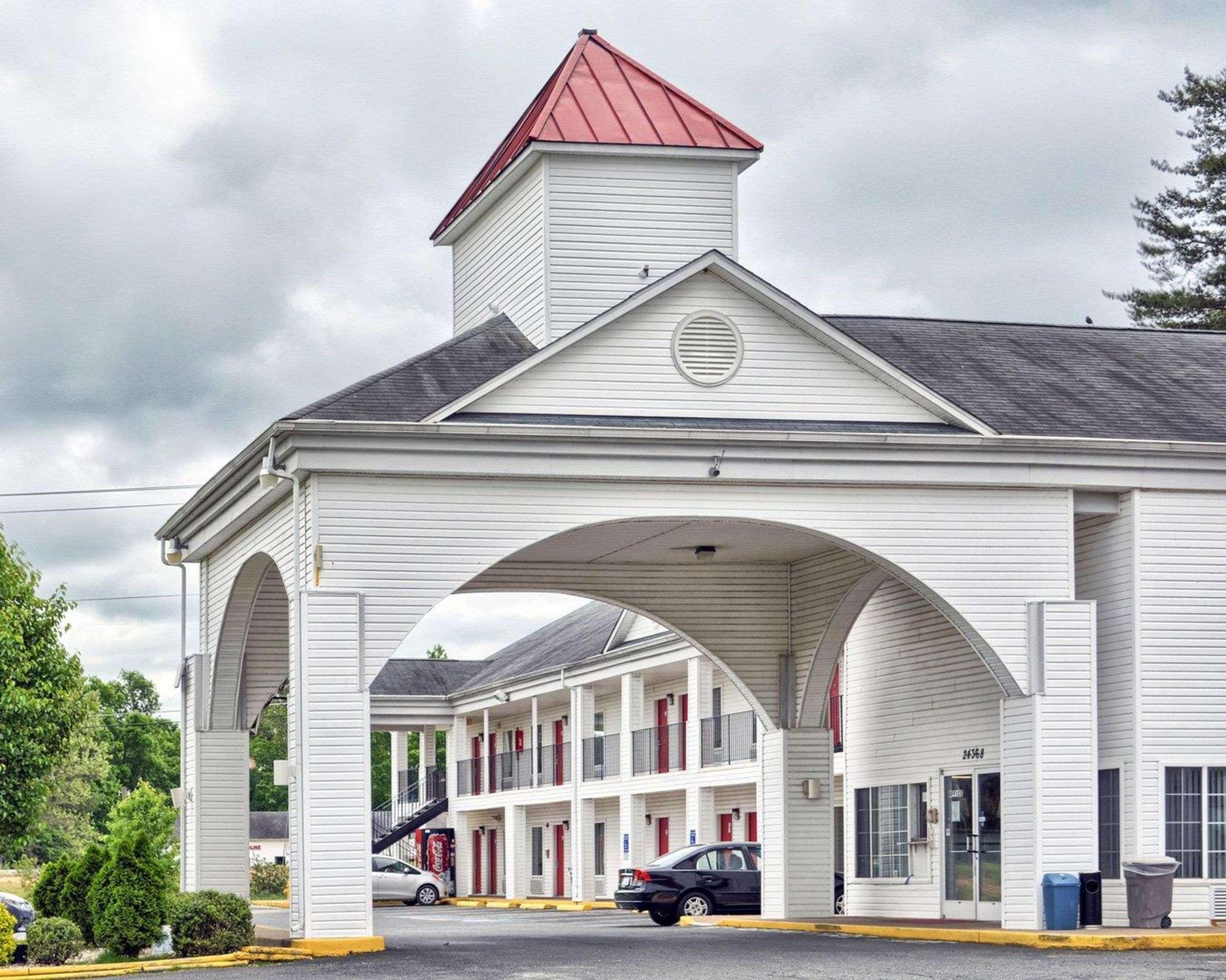 Econo Lodge Ruther Glen Extérieur photo