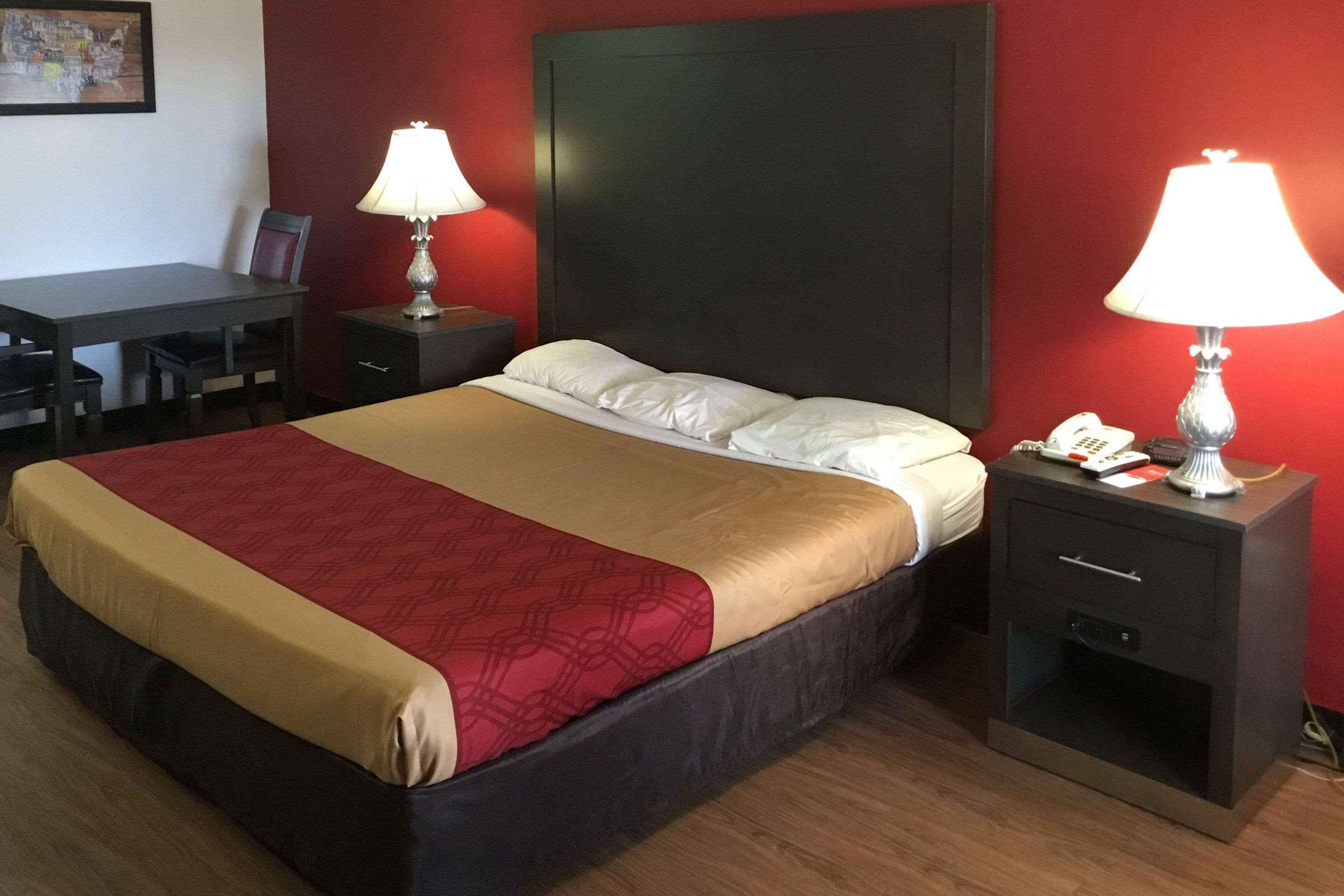 Econo Lodge Ruther Glen Extérieur photo